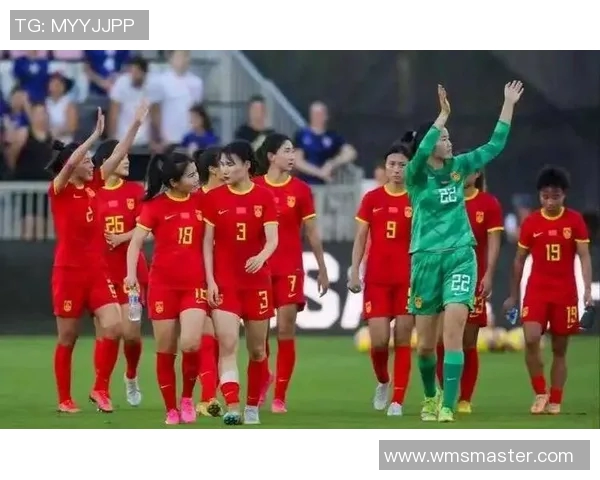 女足中国迎战乌拉圭力争胜利展现拼搏精神与团队合作