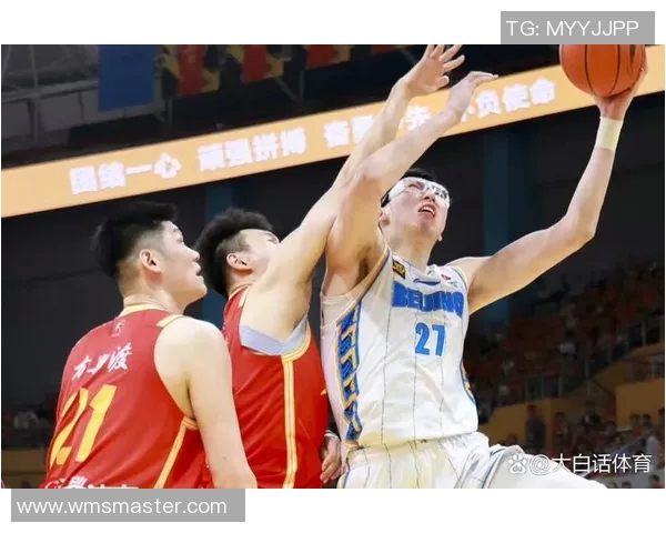 广厦男篮迎战首尔三星全力争胜展现团队实力与拼搏精神