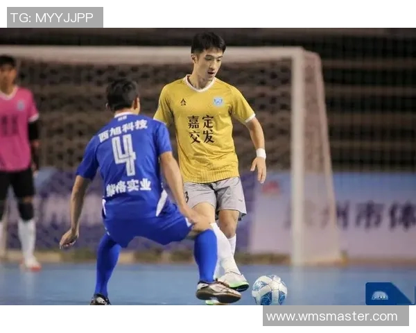 杭州篮球队反击战术解析：深度剖析球队如何在比赛中逆转局势