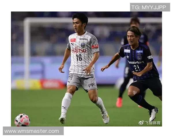 甲府队迎战大分三神展开激烈对决力争在主场取得胜利 甲府队迎战大分三神展开激烈对决力争在主场取得胜利